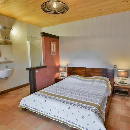 度假居 La Roque Haute Mazeyrolles