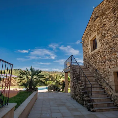 度假居 La Roque Haute *