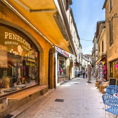 La Roque Haute * Mazeyrolles